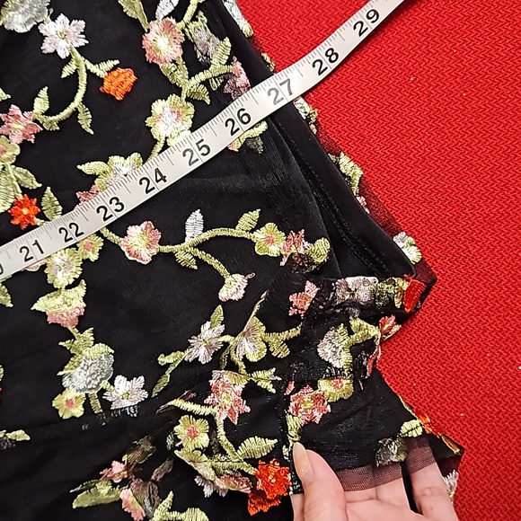 A'GACI Floral embroidered black mesh lace up long sleeve romper zip back S - Picture 8 of 8